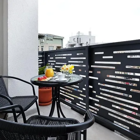 דירה Galaxy בלגרד